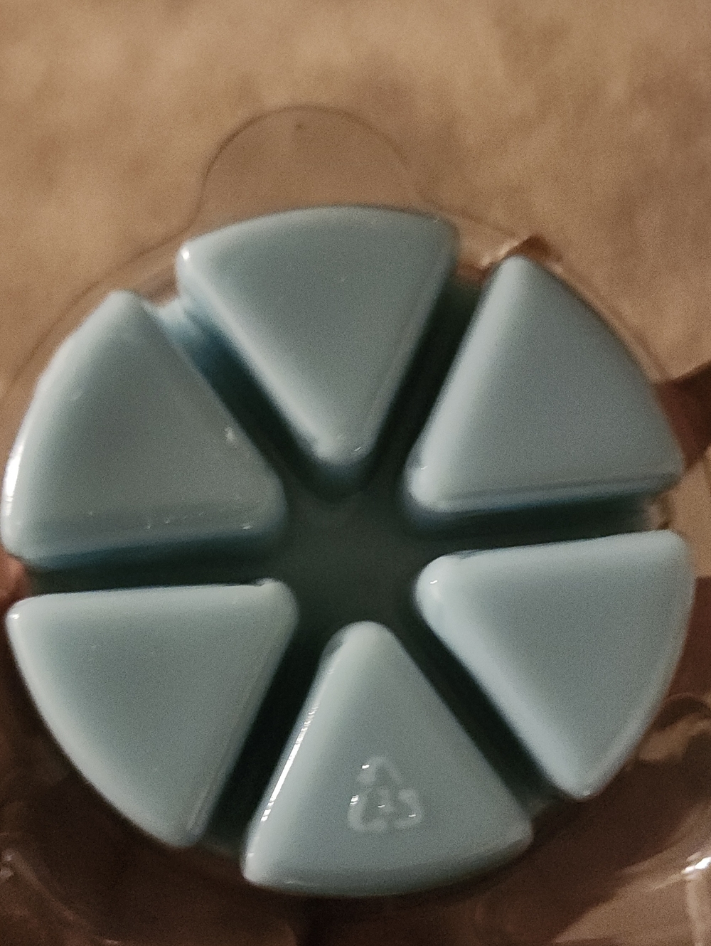 Island Cotton Scented Wax Melts - Picture 2 of 2